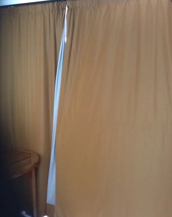 tejidos foscurit para cortinas de hotel